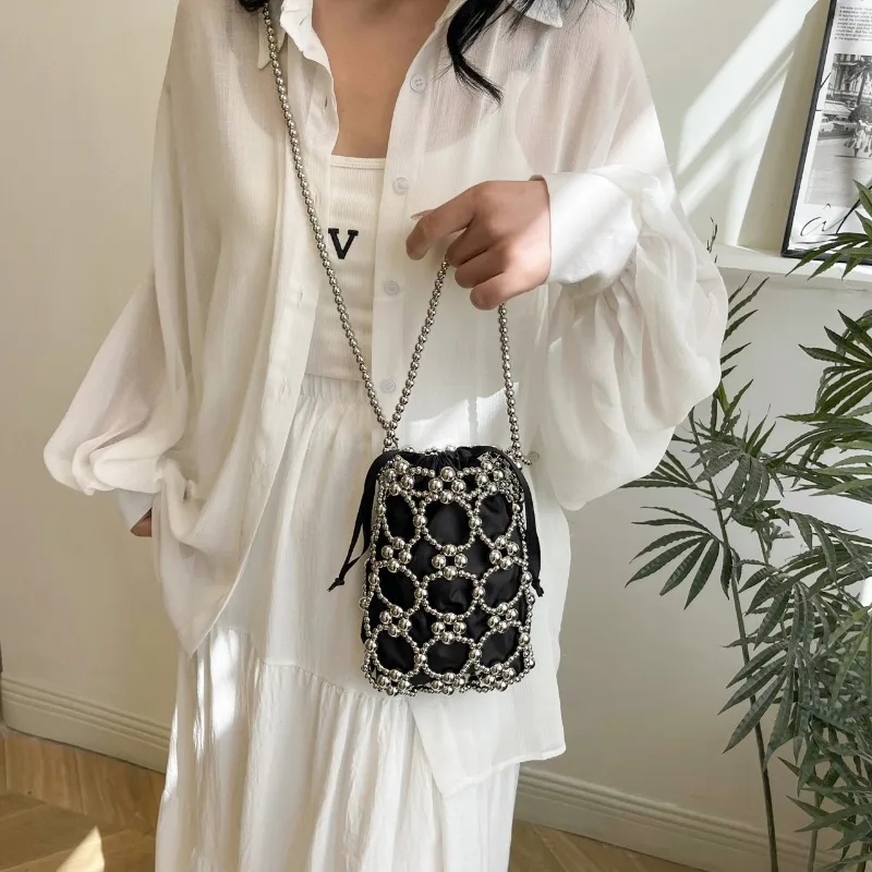 ประดับด้วยลูกปัดสีขาวถังไหล่แล - Luxury Bags On Sales บทวิจารณ์และราคา
