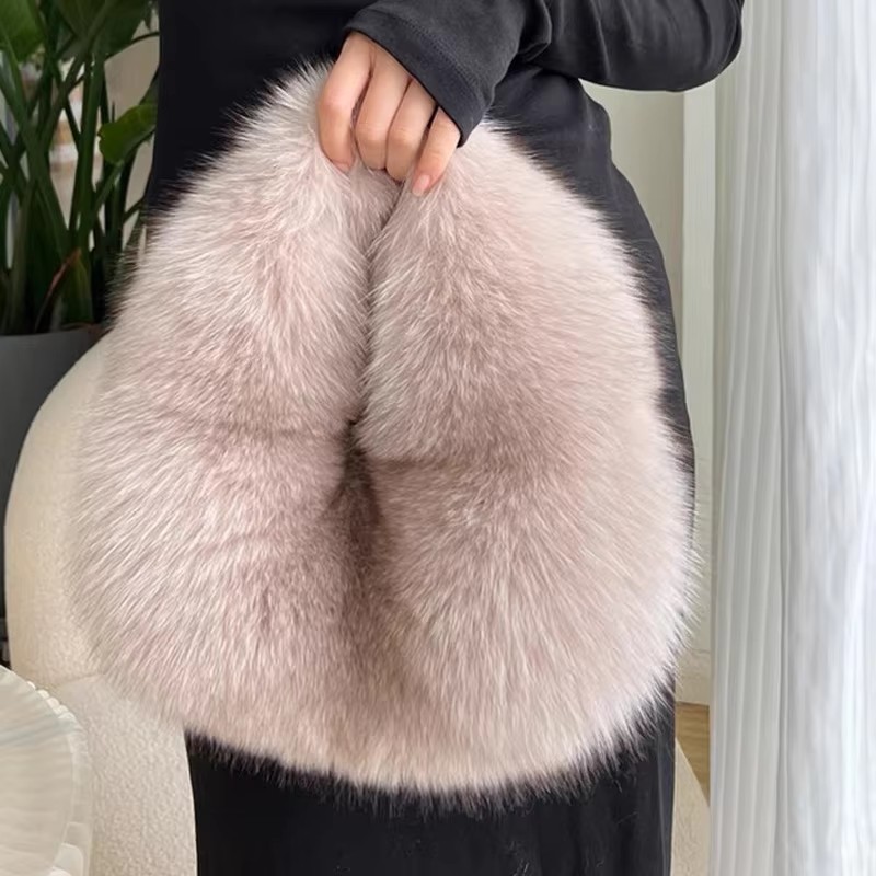 กระเป๋าแฟชั่นทรงพระจันทร์ครึ่ง - Luxury Bags Tote บทวิจารณ์และราคา
