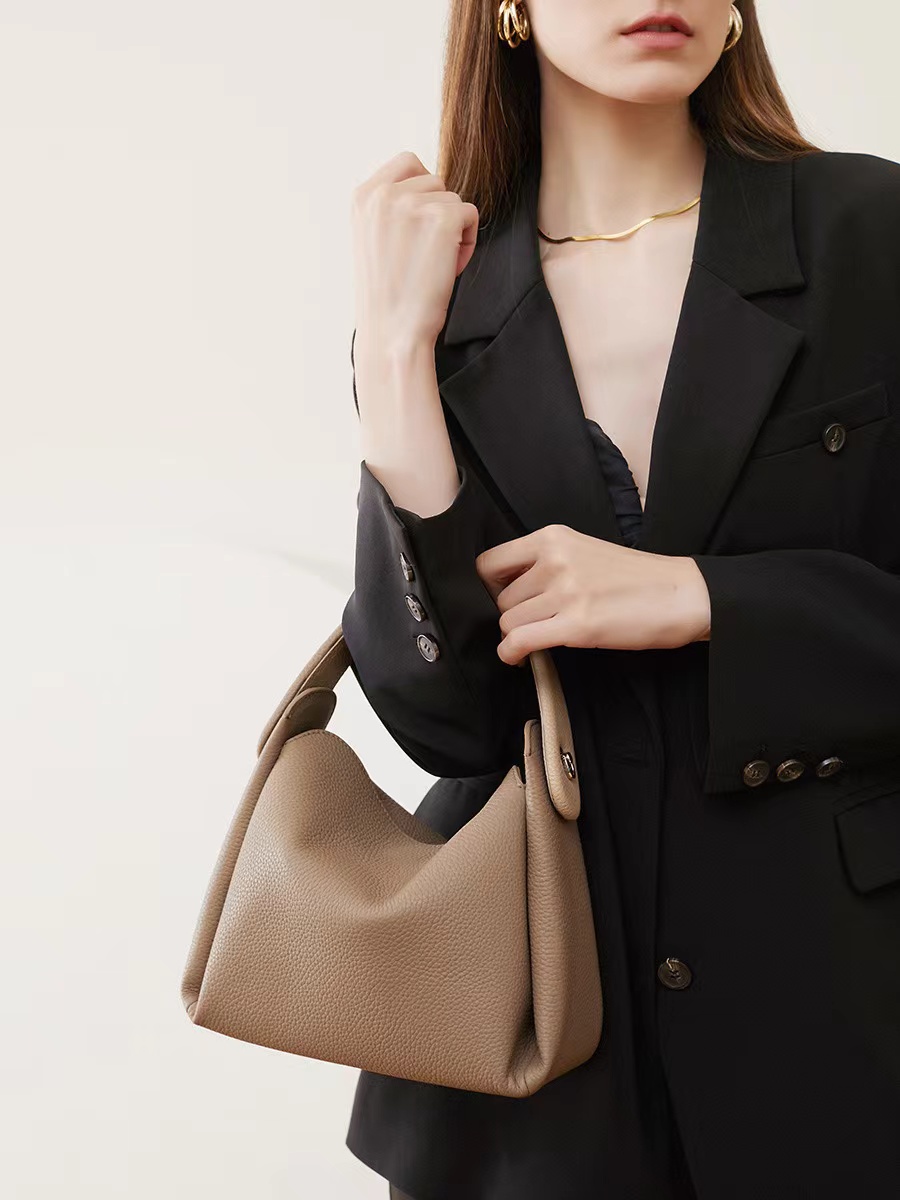 กระเป๋าโฮโบแฟชั่นใหม่คุณภาพสูง - Luxury Bags Tote บทวิจารณ์และราคา